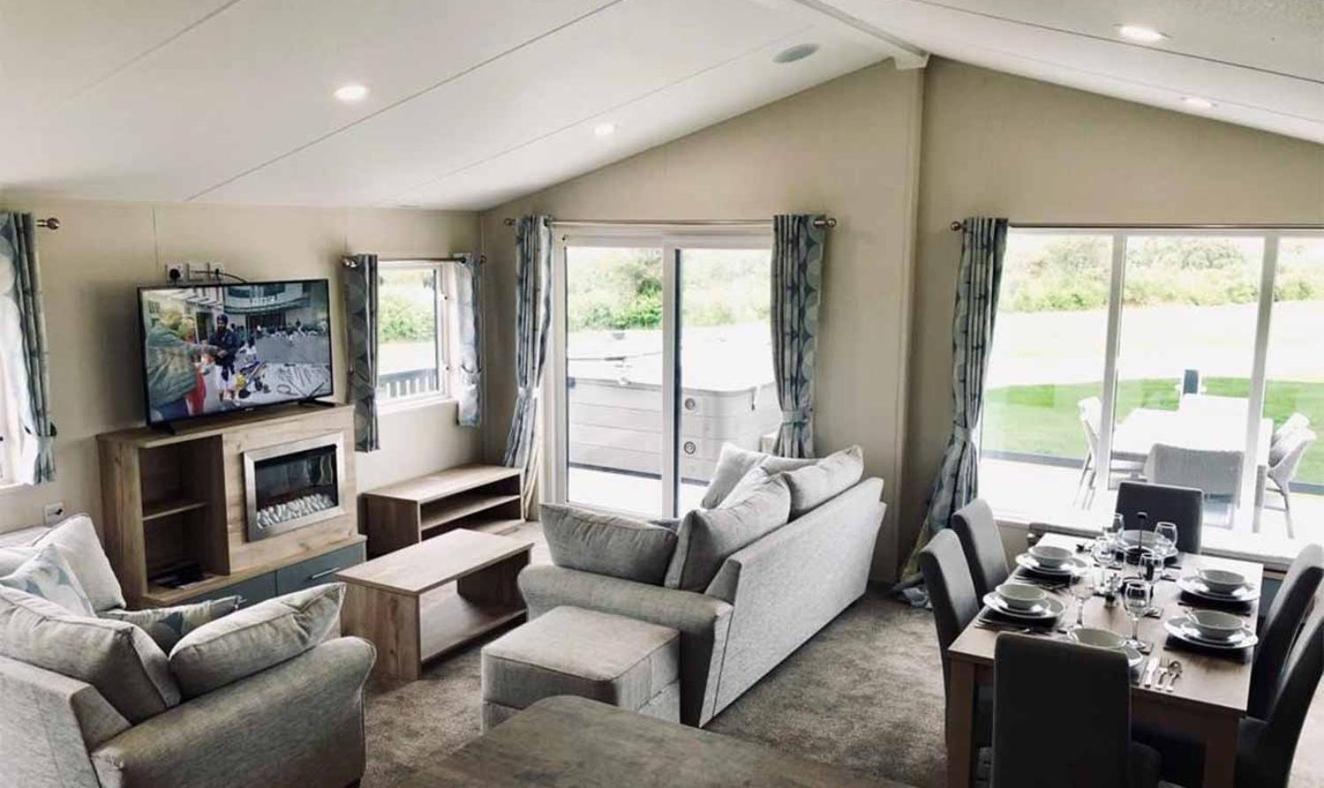 Newperran Holiday Park Ньюки Экстерьер фото