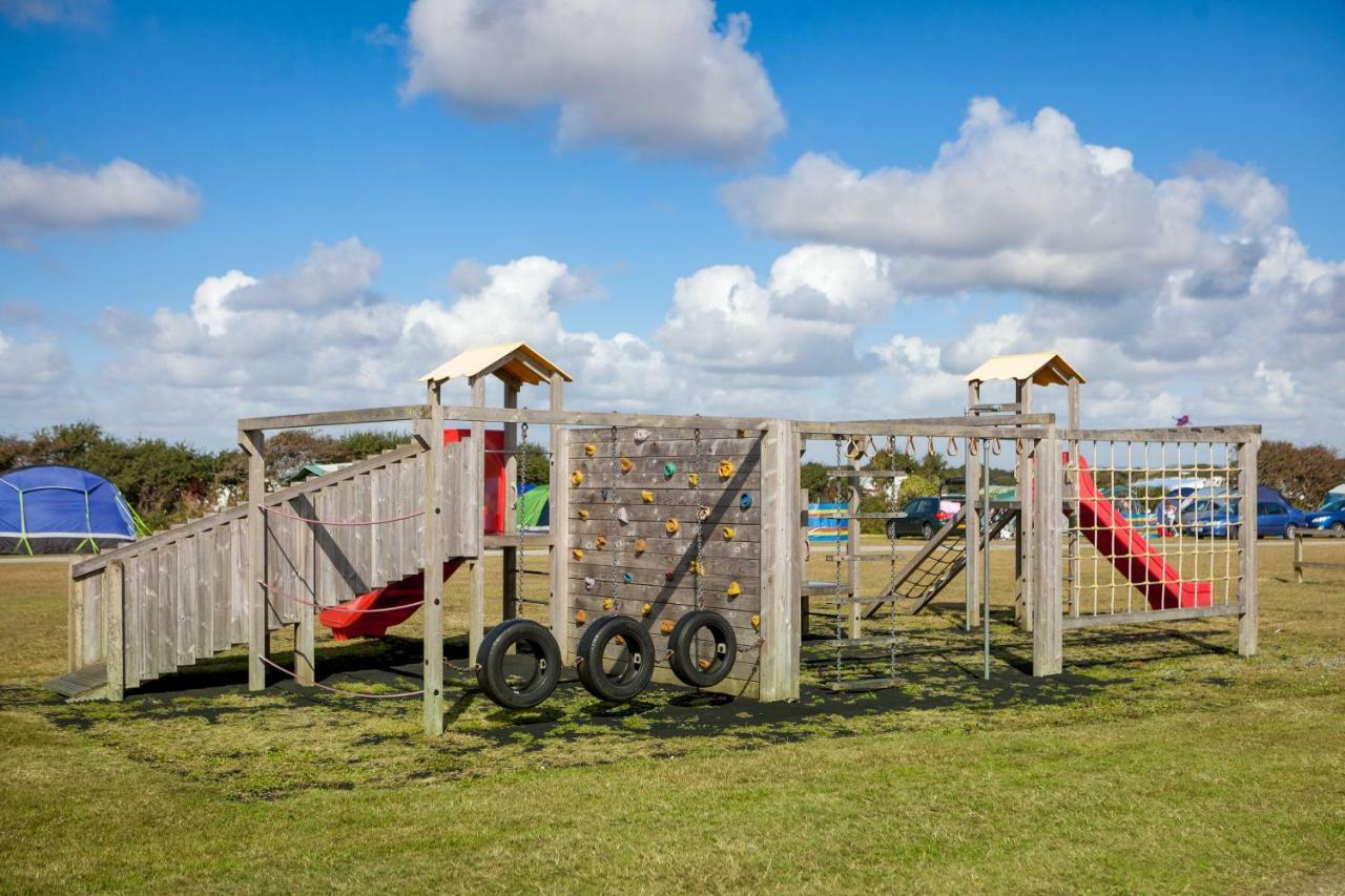 Newperran Holiday Park Ньюки Экстерьер фото
